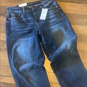 Judy Blue Boyfriend Fit Jeans